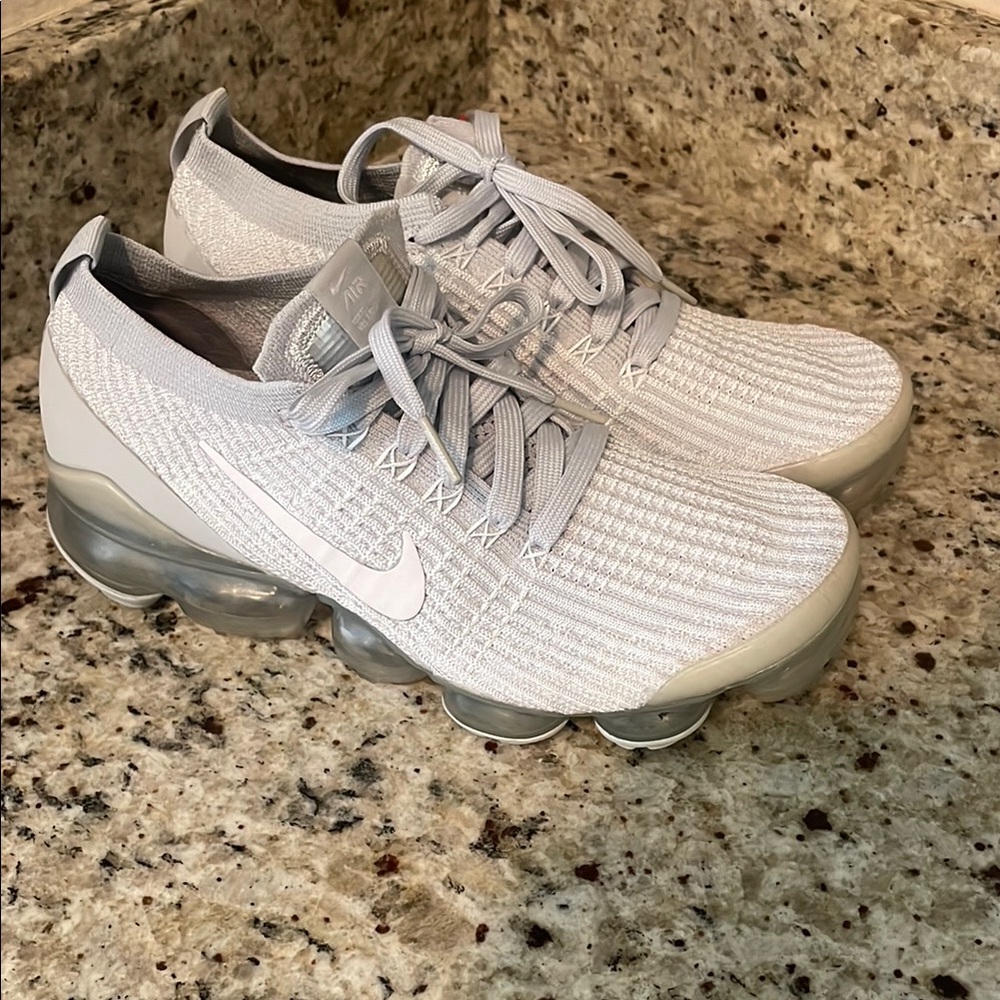 Women's Nike VaporMax Flyknit 3 AJ6910-100